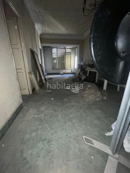 Foto f4c85a82-856c-4971-9078-331c6b3101c8. Edificio  en calle colon 16 en Casco Histórico Castellón de la Plana