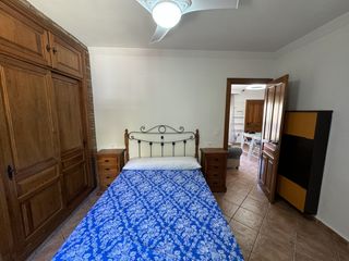 Miete Etagenwohnung in Avenida de josé ribera 7. Se alquila habitación disponible en piso compartido de estudiant