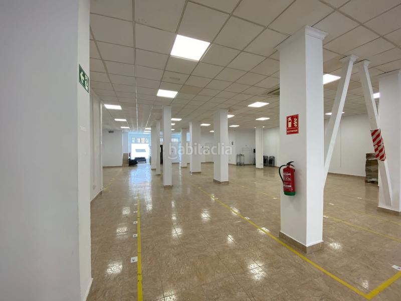 Foto 3d7c38a2-de8e-4c07-b4da-e37cef12073d. Rent business premise in La Unión - Cruz de Humilladero - Los Tilos Málaga