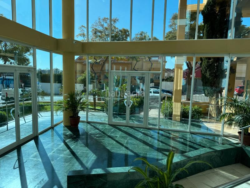 Foto 7eac9f84-dbfa-4924-bf35-2e4d4cc385f7. Appartamento con parcheggio piscina in Los Pacos Fuengirola