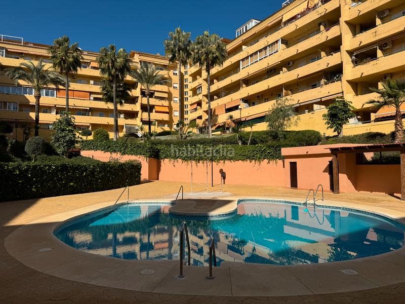Foto ac7fc397-042e-454c-a313-4c7654163b8f. Appartamento con parcheggio piscina in Los Pacos Fuengirola