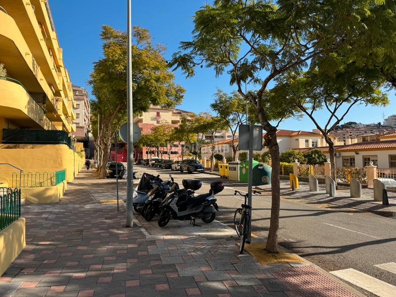 Foto c9fbcf6b-4053-4fc3-b1fd-e38ba3ef6b95. Appartamento con parcheggio piscina in Los Pacos Fuengirola