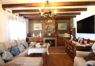 Xalet a Monda. Precioso chalet independiente, en una única planta y a 4 minutos