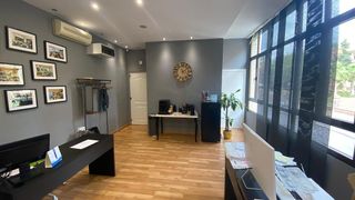 Local Comercial a Avenida Juan Sebastián Elcano