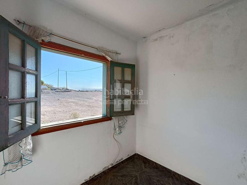 Foto b7977d86-292e-4bee-aa32-d00383f5449f. Masía Güime casa de pueblo a reformar con gran terreno en San Bartolomé