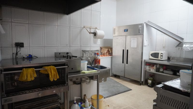 Foto b21c01a8-695f-49be-bdf1-e80de081c1bd. Local comercial en carrer de santiago rusiñol 18 local en venta con salida de humos. en Vila-seca