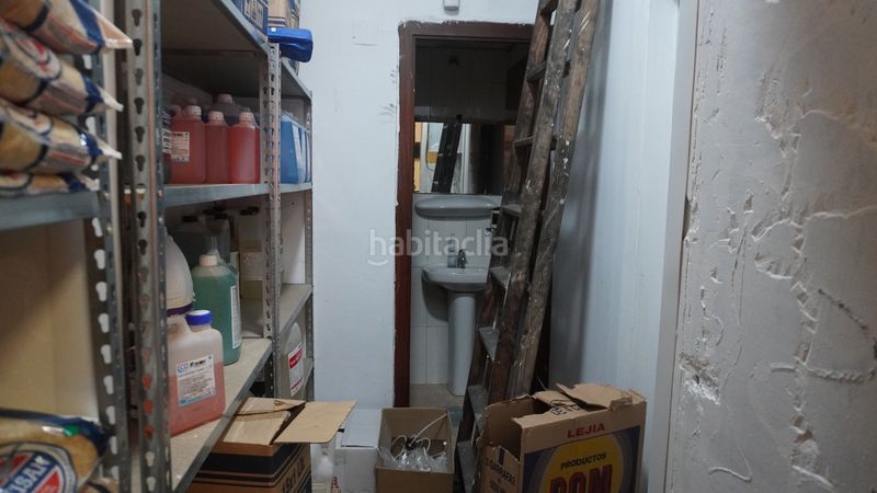Foto f22c0f76-f990-4ca6-a241-0c44e9ed1a0f. Local comercial en carrer de santiago rusiñol 18 local en venta con salida de humos. en Vila-seca