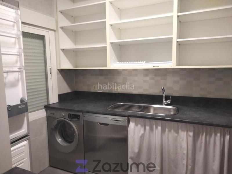 Foto adb32f5d-c37b-4a0d-aa78-265de5817f87. Location appartement avec chauffage dans San Antonio Ávila
