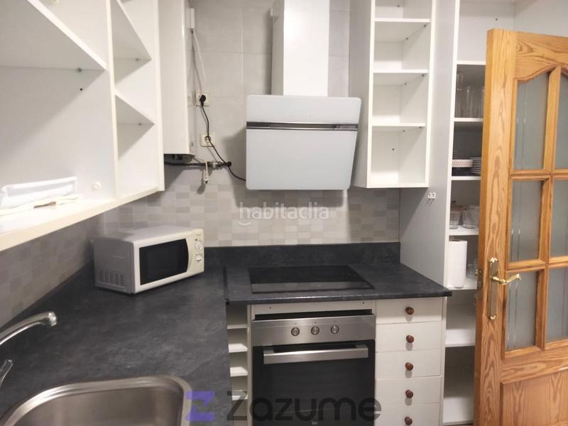 Foto 2f14602b-a57b-46b3-8873-c2df1bbf0187. Alquiler piso en San Antonio Ávila