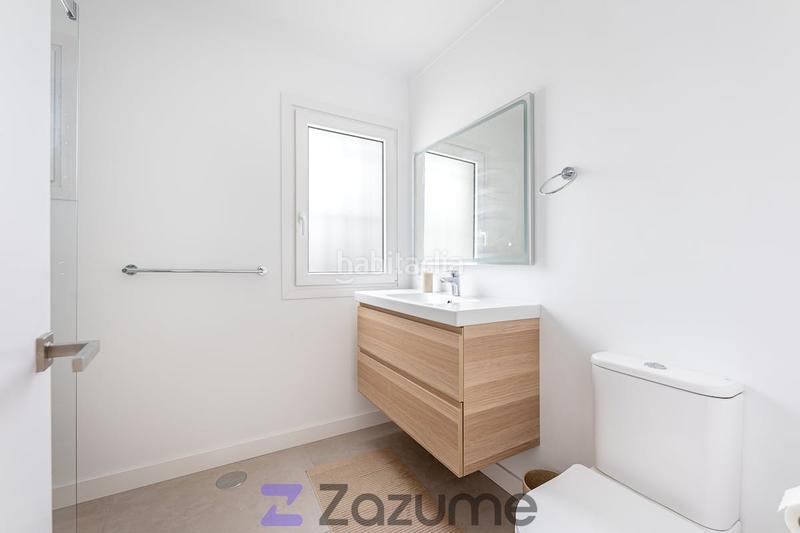 Foto fdea0064-ba35-41bd-a571-162b69ca14f0. Alquiler casa adosada en La Dama de Noche - La Alzambra Marbella