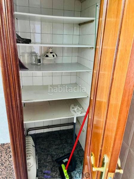 Foto b0bbd805-87ac-4a5c-9289-42ad6f69f28c. Rent flat with heating in Sama Langreo