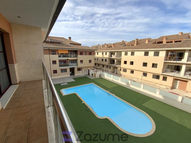 Foto 217a4288-1ecb-4019-b7ff-34317287bdd7. Lloguer dúplex amb calefacció aparcament piscina a Polinyà de Xúquer