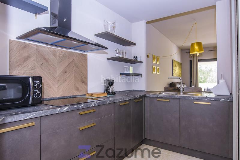 Foto f143d196-594b-4c87-a3b1-5a0db81a6180. Location appartement avec chauffage parking piscine dans Vera