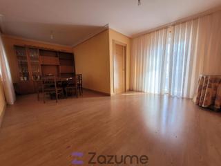 Rent Flat  C. cerrada
