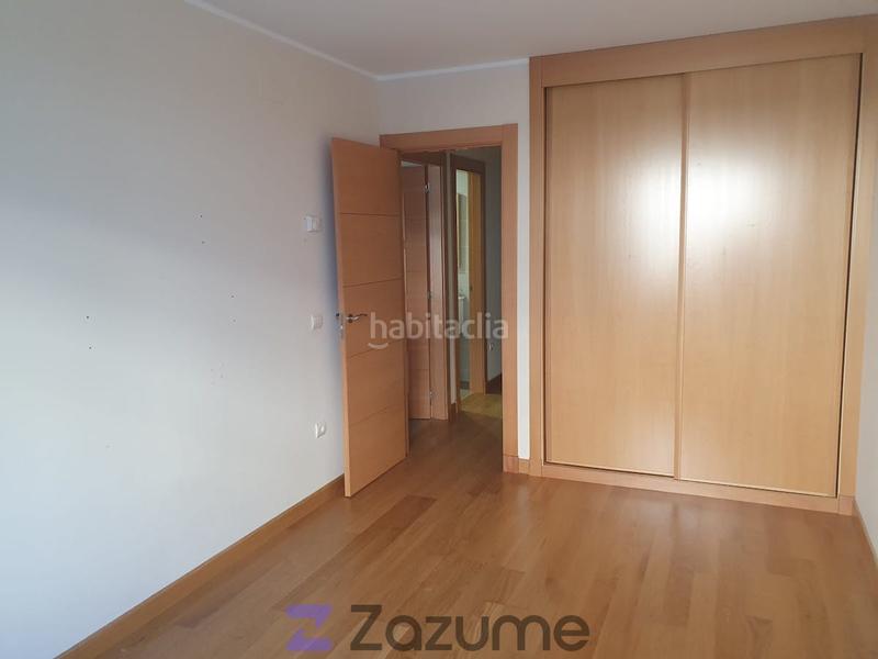 Foto 452202ea-0109-4e1a-b2f1-8ce4a1e6339b. Location appartement avec chauffage parking dans Sector Plaza de Toros Segovia