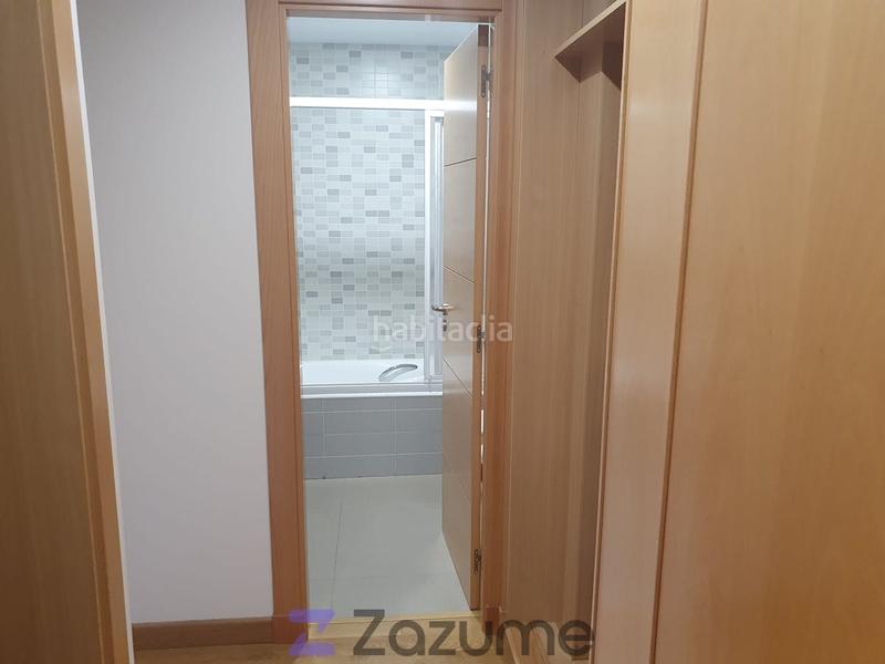 Foto 493239da-90b7-4147-9ff4-a55538a4d417. Location appartement avec chauffage parking dans Sector Plaza de Toros Segovia