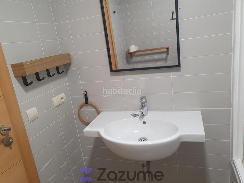 Foto d0037d63-86da-48b8-b5e1-4cf3eebff282. Location appartement avec chauffage parking dans Sector Plaza de Toros Segovia