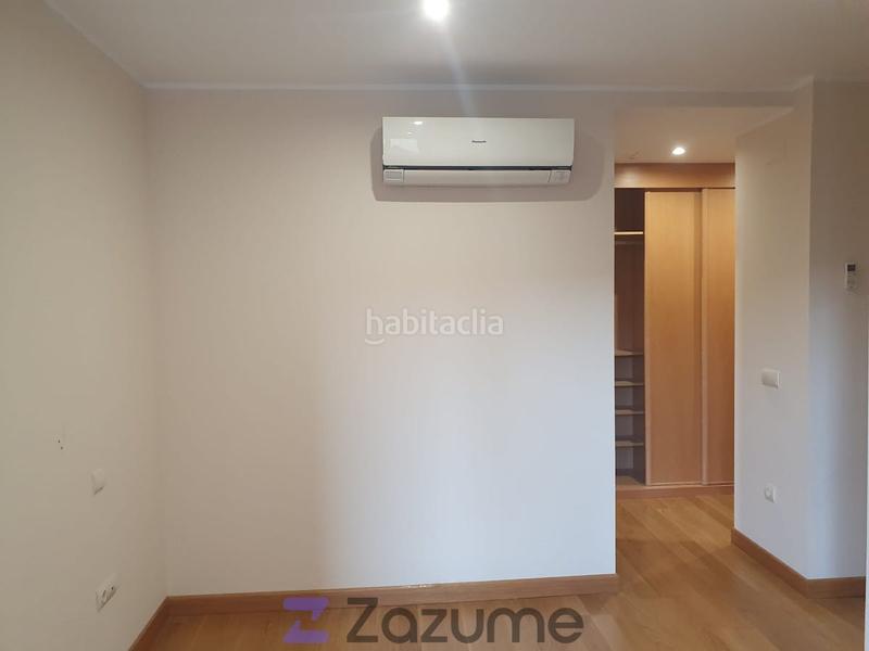Foto d452d32e-3fbe-4907-95ef-72d348c3d160. Location appartement avec chauffage parking dans Sector Plaza de Toros Segovia