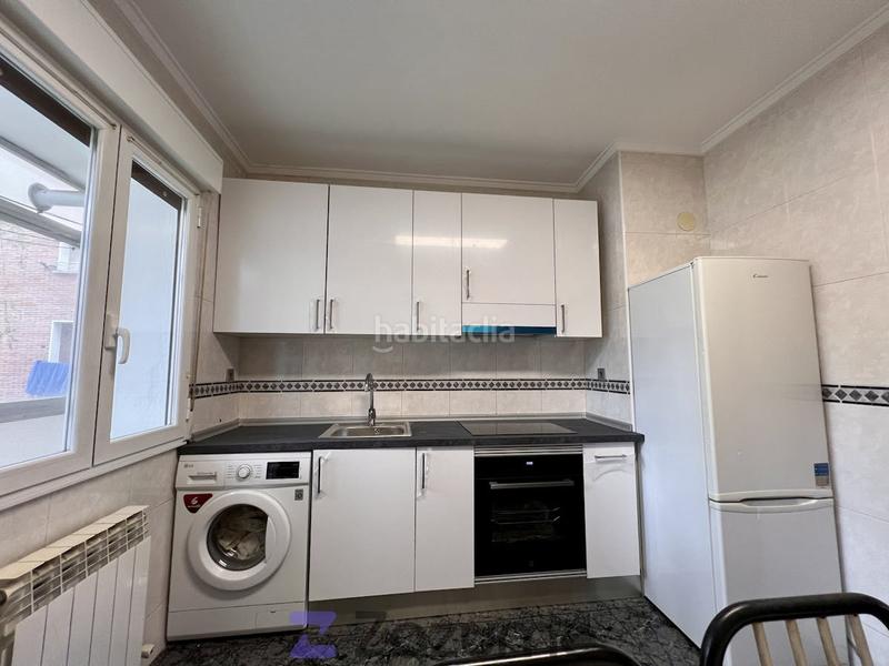 Foto ddc5957a-783a-4657-a34b-f8c985bd44b9. Alquiler piso en Adurtza Vitoria - Gasteiz