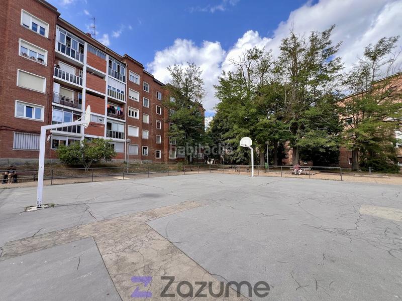 Foto f3f439d5-c151-4b1c-8ced-1fe32558b8e0. Alquiler piso en Adurtza Vitoria - Gasteiz