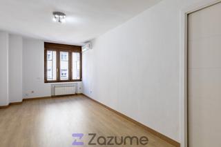 Location Appartement  C. de costa rica