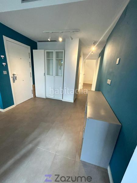 Foto a12cf85e-7b4d-40e0-abf8-9d8dbc2d3611. Alquiler piso en Benetússer