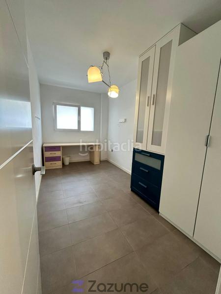 Foto aba310c2-862e-4230-a869-206510b78729. Alquiler piso en Benetússer