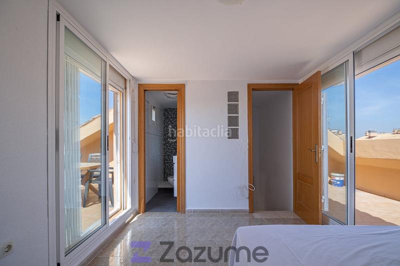 Foto 3347ca28-974a-49eb-86bc-3e276450a647. Rent duplex with heating pool in playas de Puçol Puçol