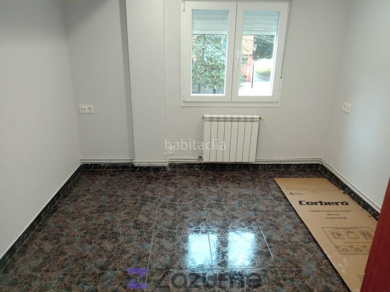 Foto 5cf4d6c7-d511-4084-95cb-259a1decc38d. Location appartement avec chauffage dans Pumarín Gijón