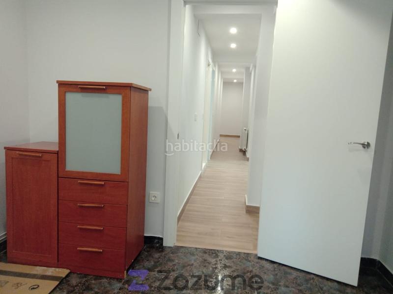 Foto b972eb0c-2036-4b4b-b328-73fea1ba62d1. Location appartement avec chauffage dans Pumarín Gijón