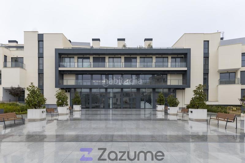 Foto 07890a6f-1052-4c2b-bebb-ec816f2b5aa1. Lloguer pis amb calefacció aparcament piscina a Polígono Industrial Sur San Sebastián de los Reyes