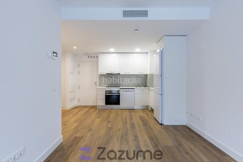 Foto 7bcbb385-c8e7-4748-86f4-6cedc8344323. Lloguer pis amb calefacció aparcament piscina a Polígono Industrial Sur San Sebastián de los Reyes