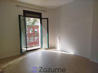 Location Appartement  Carrer de la independència