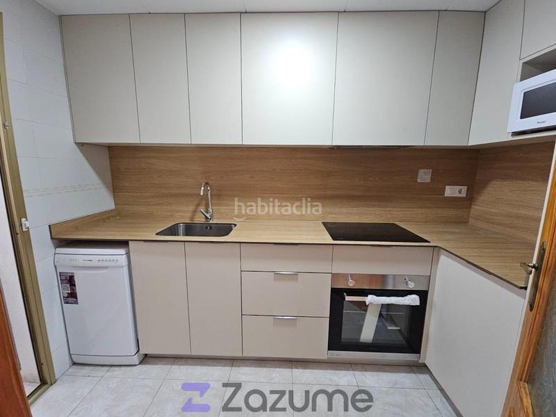 Foto 1dcf8add-15d5-4fd7-8b49-94083f2b3300. Rent flat with pool in Sant Antoni Cullera