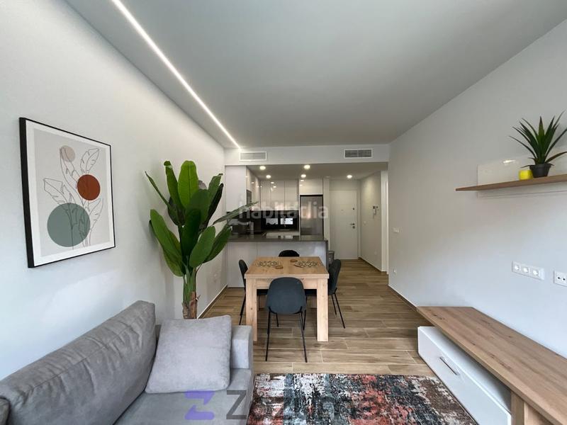 Foto e8b30394-2719-4a0e-b442-d7d7845cb932. Location appartement avec piscine dans Villamartín-Las Filipinas Orihuela