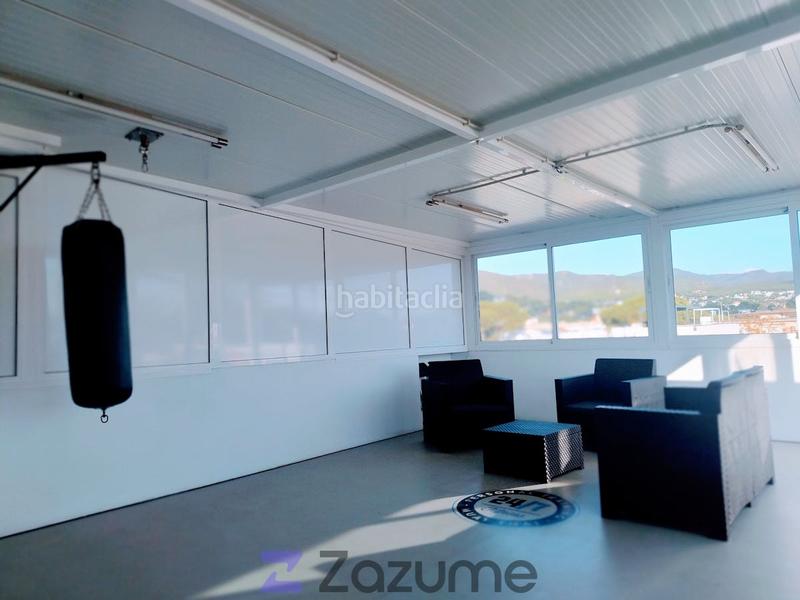 Foto 7f24a35f-f15e-47da-b1ff-ab25c9df53ef. Rent flat with heating in Lluminetes Castelldefels