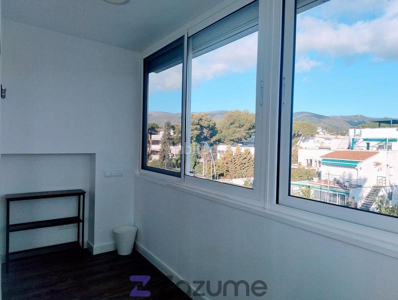 Foto 6eb2cfe9-b358-485b-84c4-f56e8140d0cc. Alquiler piso en Lluminetes Castelldefels