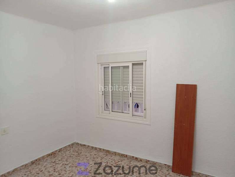 Foto 130e4093-c314-43fb-9e59-4fc0382adbfc. Rent flat with heating in Virgen del Remedio - Parque Lo Morant Alicante