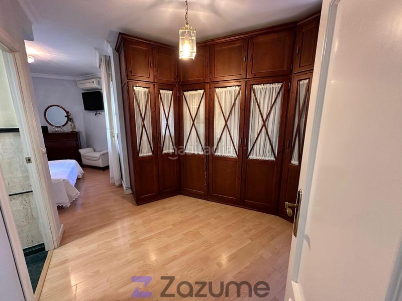 Foto 49fe445a-846c-4d63-abee-af2639c2f10d. Rent flat with heating in La Calzada - La Florida Sevilla