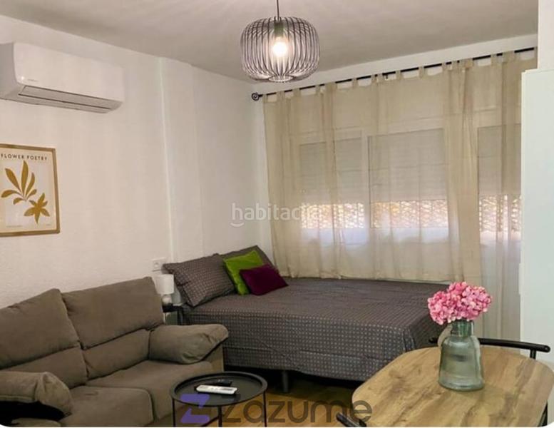 Foto 61738f79-c6aa-43be-9551-922fc546225b. Alquiler estudio en Puerto Deportivo Fuengirola