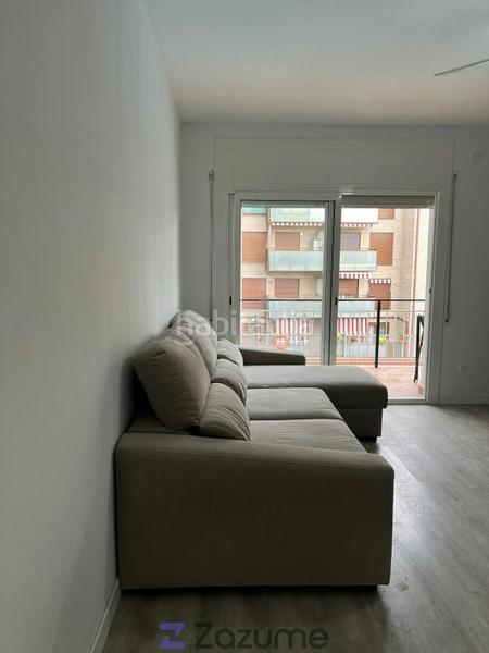 Foto d538435a-2c5e-4a2c-ab1d-bbaeda61aa80. Alquiler piso en Roca Grossa Lloret de Mar