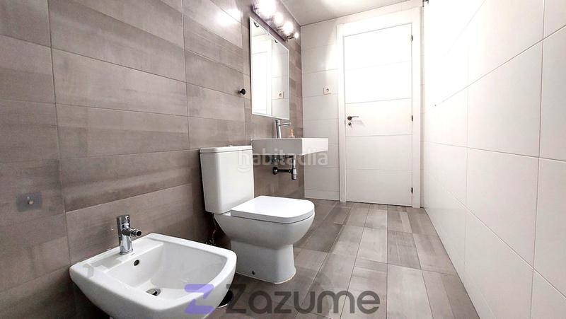 Foto 61074a78-01fc-4a94-8639-ccb158fcc446. Rent flat with heating parking pool in Buena Vista Madrid