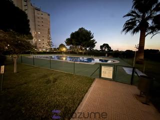 Miete Etagenwohnung  Carrer d'oviedo