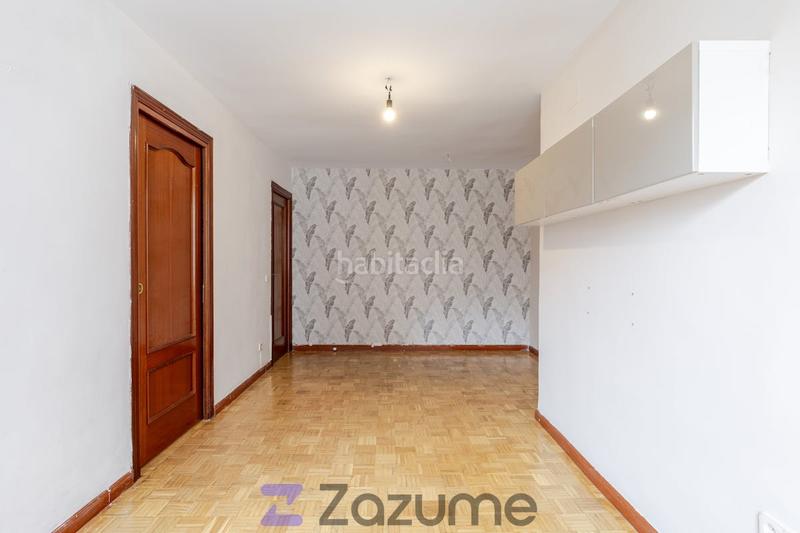 Foto 8d90210b-4889-43fb-919c-46ba487d5e5d. Alquiler piso en Colina Madrid