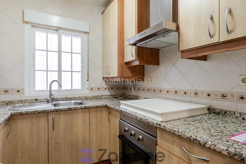 Foto ef458c16-1bce-4a0b-a9e5-e685c71720b9. Alquiler piso en Colina Madrid