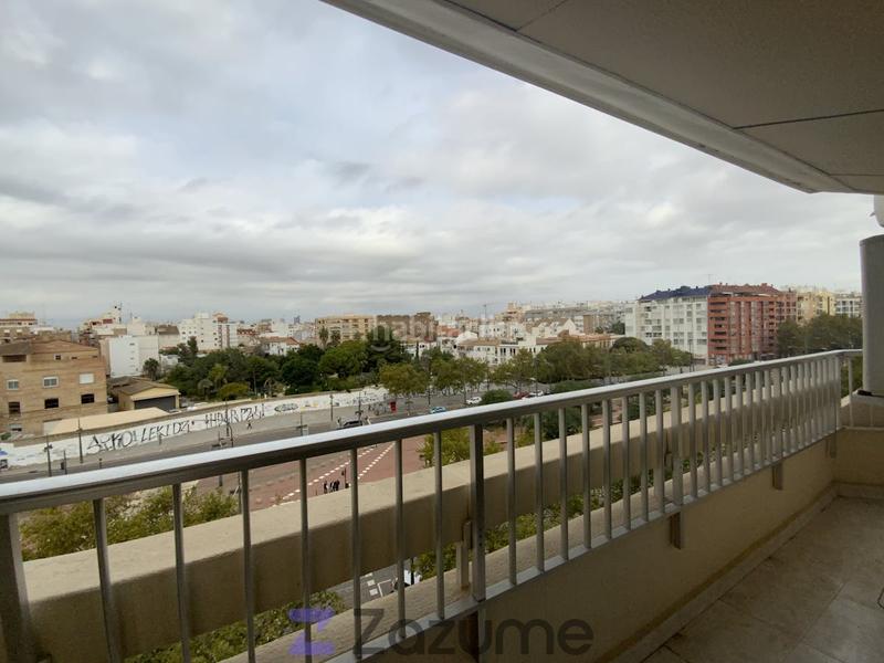 Foto 131e9b36-a53b-42bd-8d29-d251e2952454. Location appartement avec parking dans Trinitat Valencia