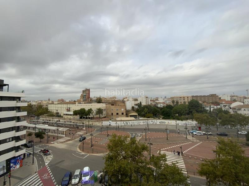 Foto 8cecf7dd-ae53-4f0b-afd6-e663ba45d6fe. Miete etagenwohnung mit parking in Trinitat Valencia