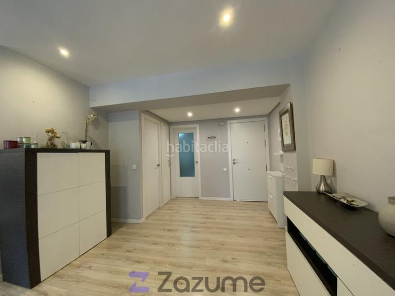 Foto 0eee4441-ffb0-4be5-b717-aeb0978081d3. Rent flat with parking in Trinitat Valencia