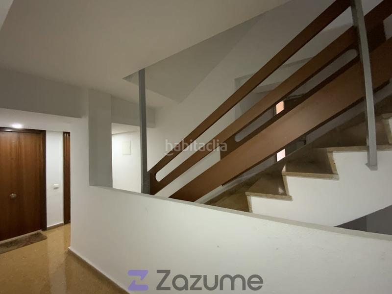 Foto 8310bff3-dc10-402d-be46-34cb4bec7c83. Rent flat with parking in Trinitat Valencia