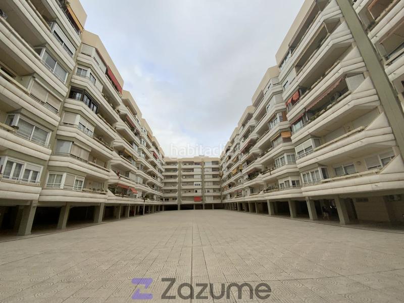 Foto c53bba2c-912c-47bb-86be-a3fad44ec7d2. Rent flat with parking in Trinitat Valencia